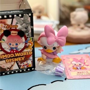 POP MART Dimoo x Disney Blind Box - Daisy Duck